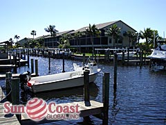 Bocilla Island Club Boat Docks